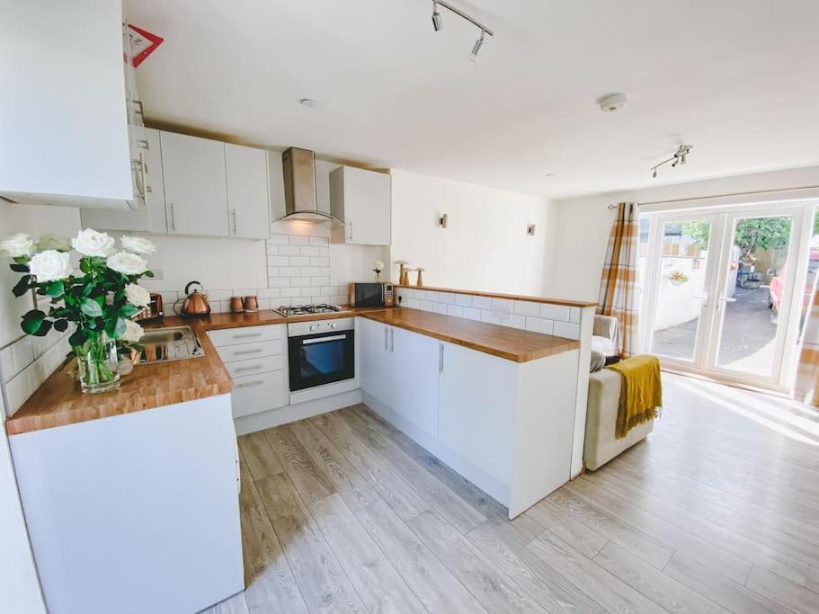 La Petite Maison Swansea Dış mekan fotoğraf